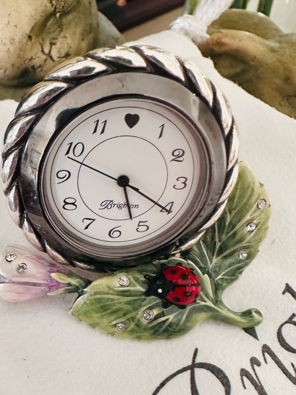 Brighton Marvels Ladybug Flower Mini Desk Clock